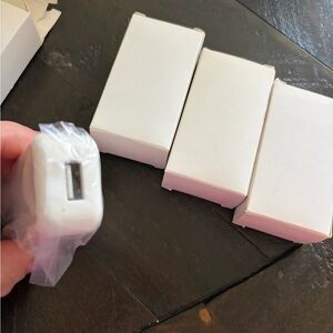 Universal White USB Wall Charger